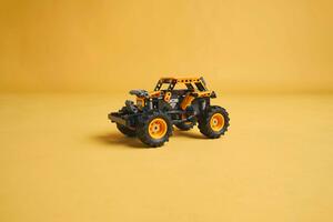 LEGO 42199 alt8