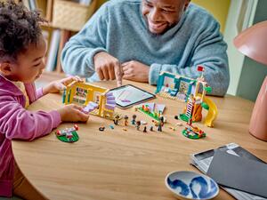 LEGO 42636 Lifestyle build