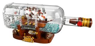 LEGO Schiff in der Flasche (2018)