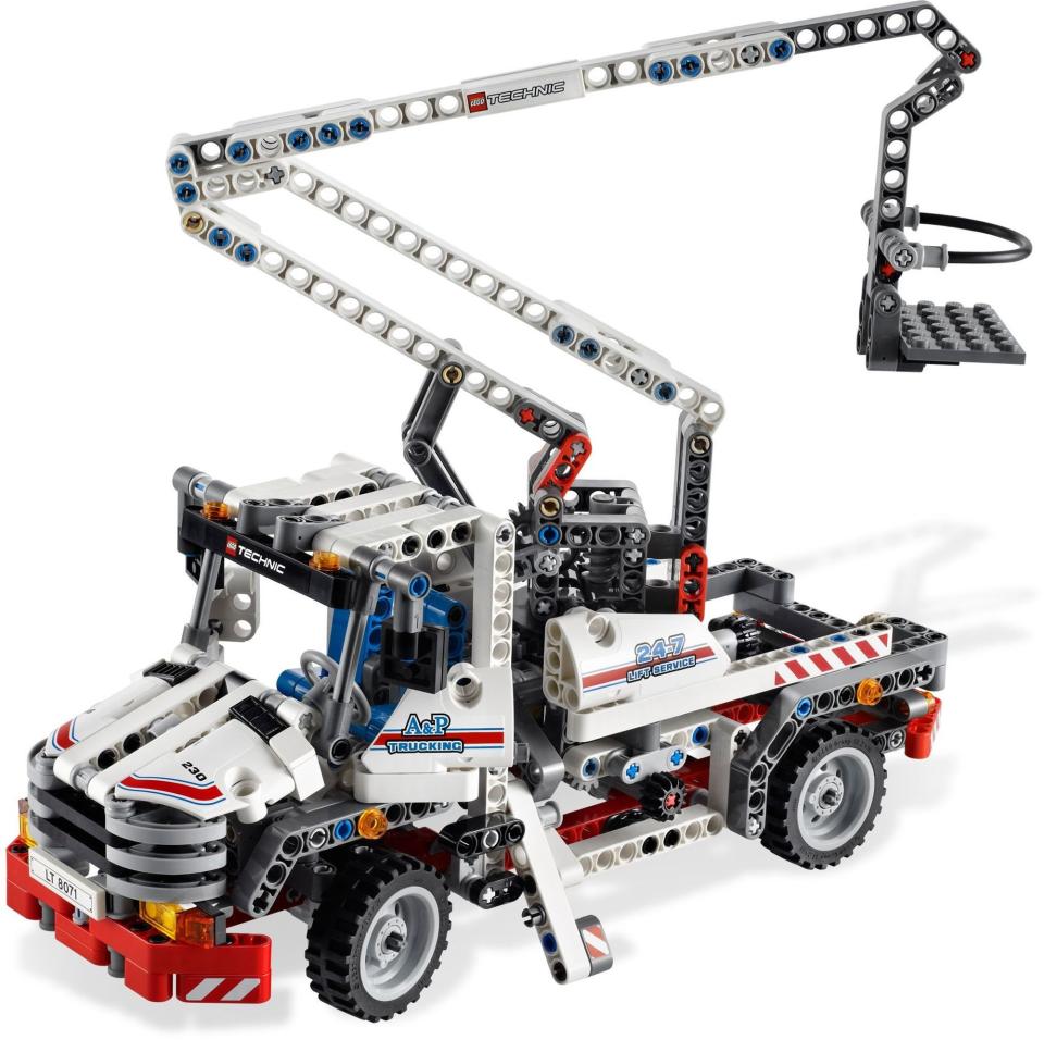 LEGO 8071 Service Truck