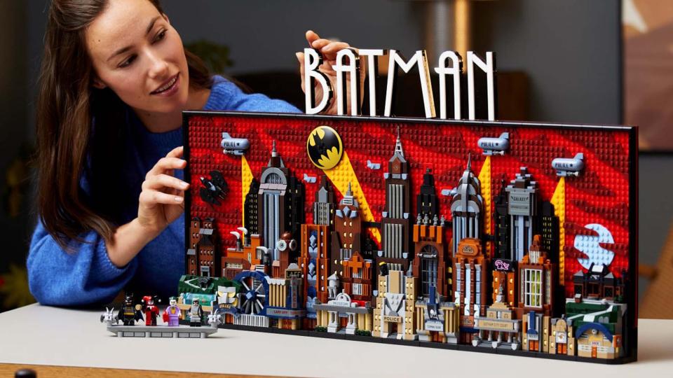 LEGO DC 76271 Batman: Die Zeichentrickserie Gotham City