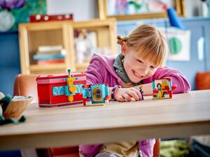 LEGO 43276 Lifestyle1