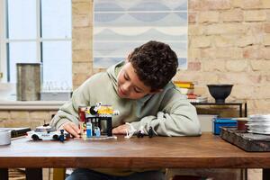 LEGO 76311 alt9